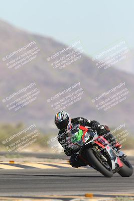 media/Oct-26-2025-Race Pace (Sun) [[c1447ca738]]/Verified/4-Turn 14 (1040am)/